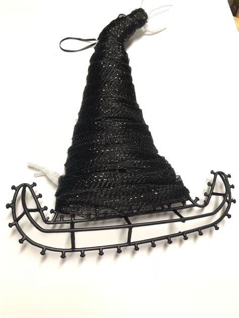 Cosplay Witch Hat Design: Balancing Tradition and Innovation